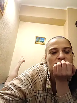 Snapshot of kristinakristi chatting on November 1, 3:47 pm kristinakristi online show from November 1, 3:47 pm