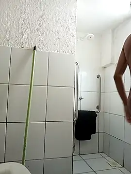 azuado20xv online show from November 25, 2:50 pm