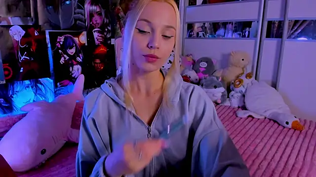 Cute  Pony online show from December 14, 12:27 am