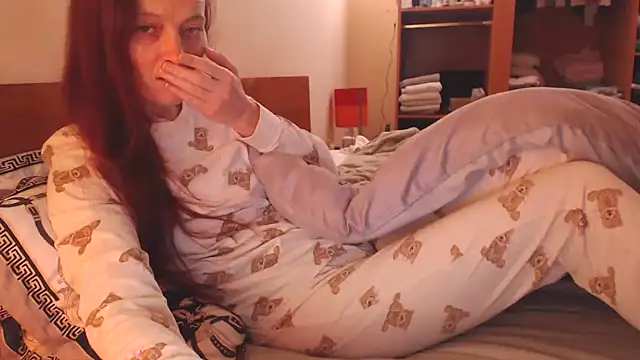 LovelyAndraGirl online show from December 20, 3:52 pm