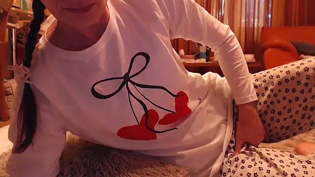 LovelyAndraGirl online show from June 13, 1:42 pm