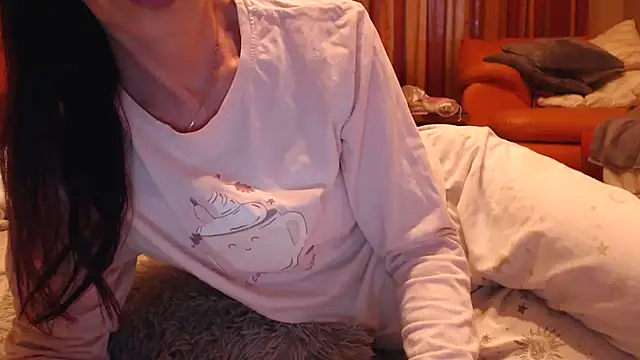 LovelyAndraGirl online show from June 27, 3:22 am