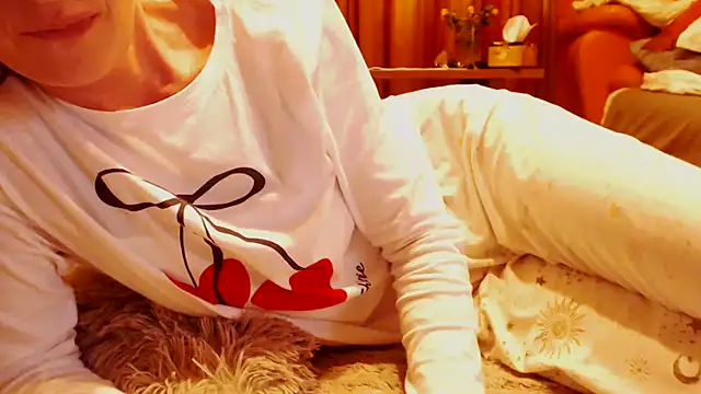 LovelyAndraGirl online show from July 25, 4:43 am