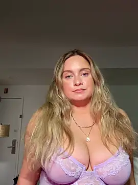 Sophie Raegan online show from March 7, 7:44 pm