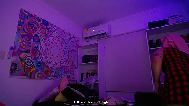 Snapshot of Amarantha_666 chatting on October 18, 9:37 pm Amarantha 666 online show from October 18, 9:37 pm