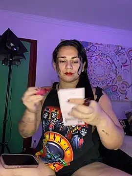 Snapshot of Amarantha_666 chatting on November 15, 9:43 pm Amarantha 666 online show from November 15, 9:43 pm