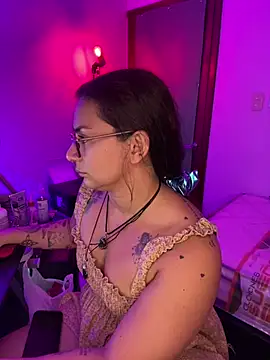 Snapshot of Amarantha_666 chatting on July 30, 8:52 pm Amarantha 666 online show from July 30, 8:52 pm
