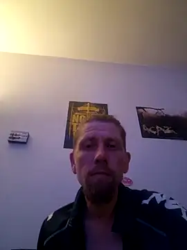 Snapshot of SID_MC_DRE chatting on October 1, 6:58 pm SID MC DRE online show from October 1, 6:58 pm
