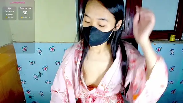 Snapshot of __Saphia__ chatting on November 13, 3:55 pm Saphia online show from November 13, 3:55 pm