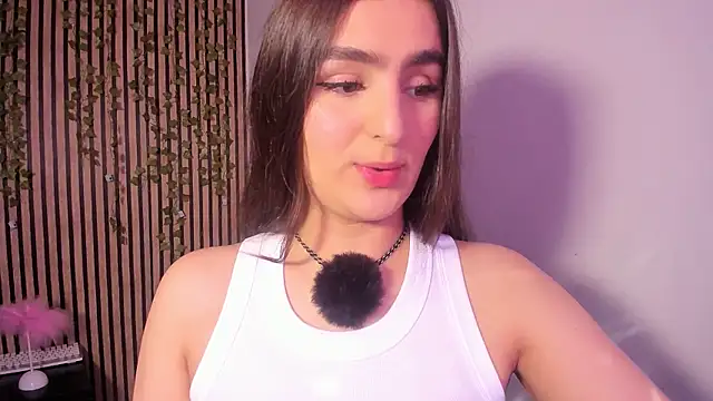 sofia 44 online show from June 2, 1:57 pm