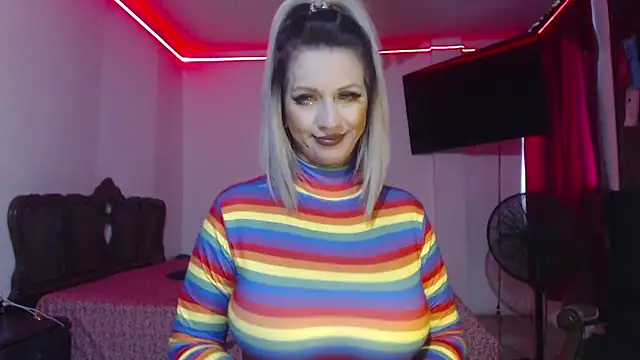 aliceesmith online show from December 14, 1:38 pm
