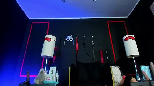 CharlotteScotte online show from December 15, 11:58 am