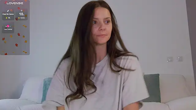 LilyRoselyn online show from October 31, 4:13 am