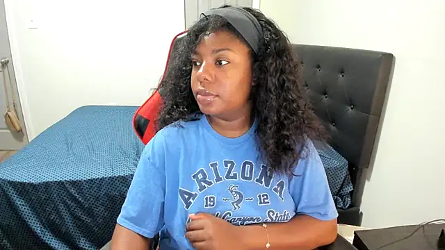 demi xoxo online show from February 24, 6:22 am