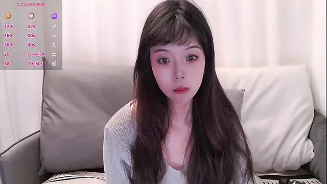 Snapshot of Duludulu_007 chatting on May 21, 1:34 am Duludulu 007 online show from May 21, 1:34 am
