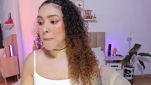 Zoe Gruber online show from January 10, 12:12 am