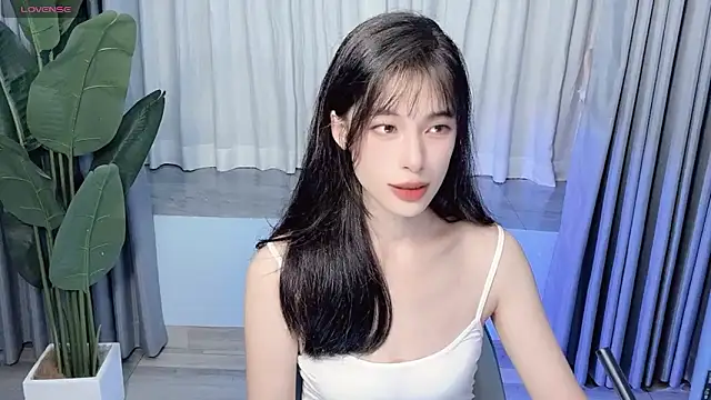 Snapshot of Aurora_99 chatting on October 4, 12:03 pm Aurora 99 online show from October 4, 12:03 pm