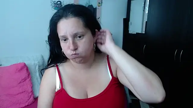CristialJones  online show from October 2, 2:24 pm