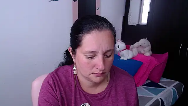 CristialJones  online show from November 8, 2:50 pm