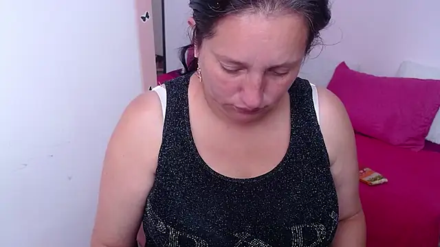 CristialJones  online show from January 10, 2:19 pm