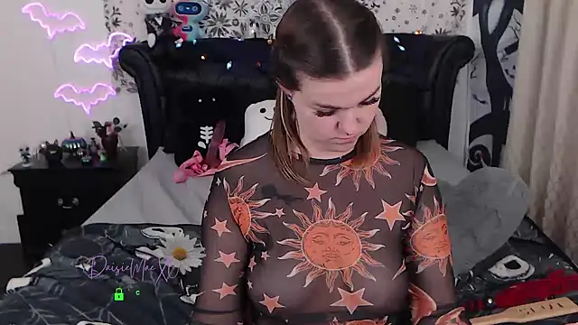 DaisieMaeXO online show from October 7, 10:07 pm