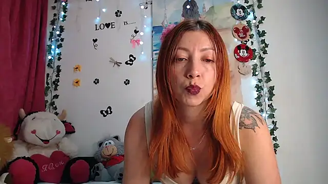 malusexy33 online show from February 25, 2:14 am