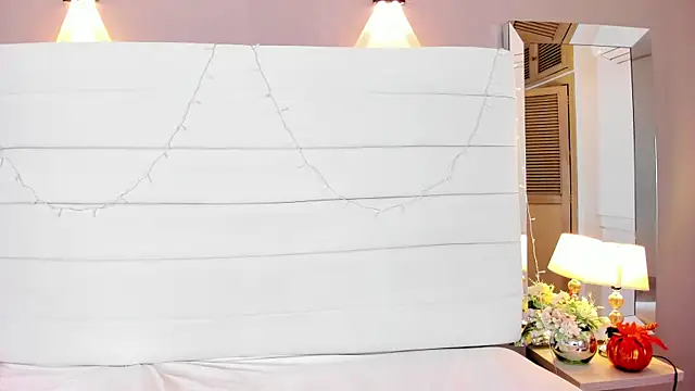 Lilly 2809  online show from October 9, 4:32 am