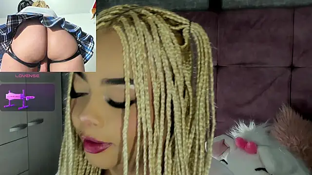 conny  curly online show from March 20, 1:49 pm