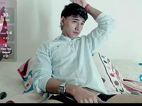 juan stiven online show from March 29, 2:28 pm