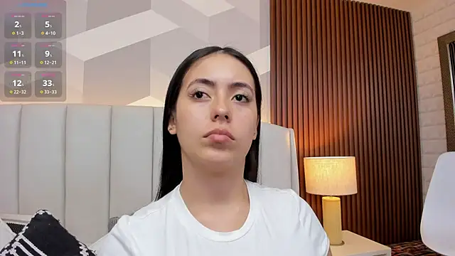 Julietasantos   online show from October 9, 6:28 pm