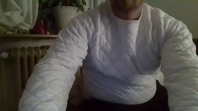 Snapshot of Fuckbuddy36 chatting on March 10, 8:23 pm Fuckbuddy36 online show from March 10, 8:23 pm