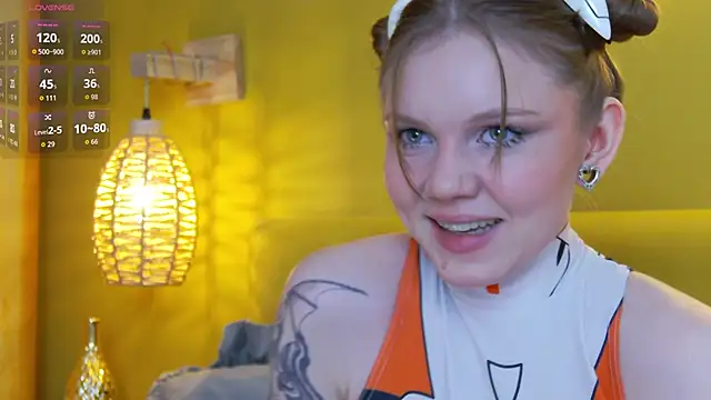 lessysweety online show from February 18, 3:24 am