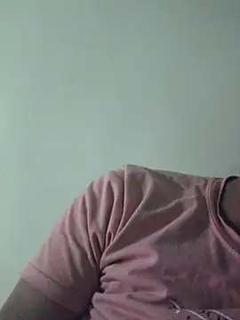 Snapshot of Desi69emd chatting on November 3, 11:33 am Desi69emd online show from November 3, 11:33 am