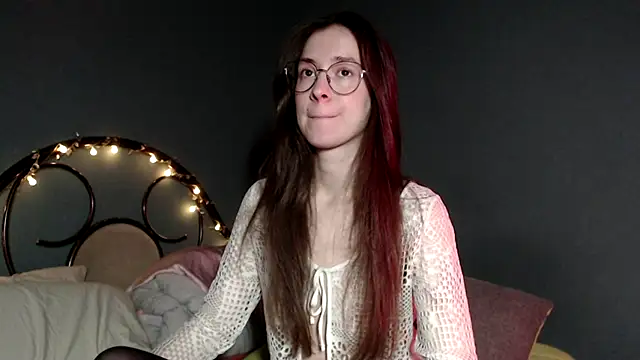 Snapshot of wow__kelly chatting on December 16, 2:22 pm wow kelly online show from December 16, 2:22 pm