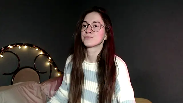 Snapshot of wow__kelly chatting on December 20, 4:03 pm wow kelly online show from December 20, 4:03 pm