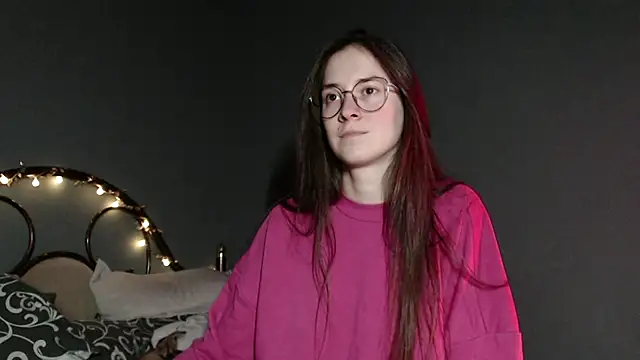 Snapshot of wow__kelly chatting on January 9, 3:26 pm wow kelly online show from January 9, 3:26 pm