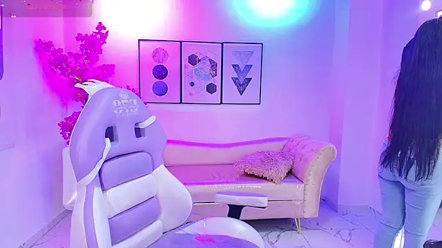 Kaori ayu online show from October 17, 12:30 pm