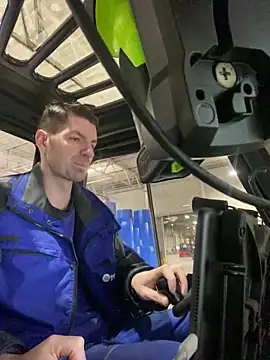 Ricoleckt online show from February 21, 10:07 am