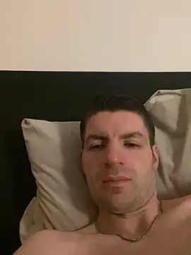 Ricoleckt online show from February 22, 11:57 pm