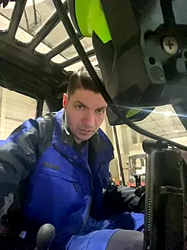 Ricoleckt online show from October 20, 5:46 pm