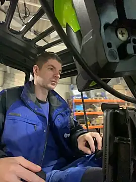 Ricoleckt online show from October 24, 5:42 pm