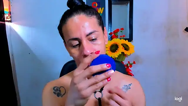 Snapshot of juanblakbigcock chatting on February 12, 2:56 pm juanblakbigcock online show from February 12, 2:56 pm