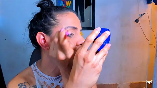 Snapshot of juanblakbigcock chatting on February 17, 4:13 pm juanblakbigcock online show from February 17, 4:13 pm