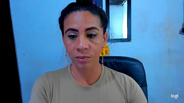 juanblakbigcock online show from April 5, 3:36 am