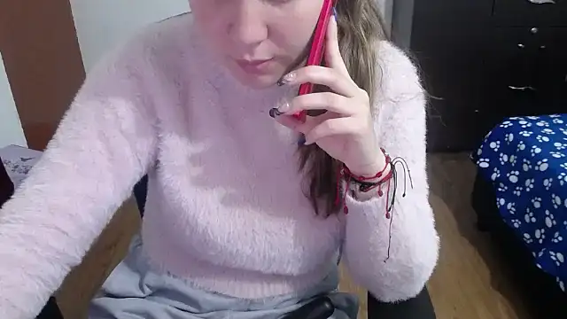 Luna girlhot  online show from February 21, 1:33 pm