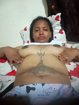 miakatalella23 online show from September 26, 5:17 pm