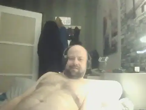 Snapshot of Prehistorixxx2686 chatting on January 21, 11:34 pm Prehistorixxx2686 online show from January 21, 11:34 pm