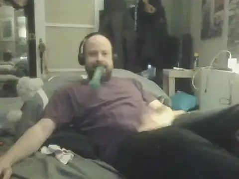 Snapshot of Prehistorixxx2686 chatting on January 30, 6:43 pm Prehistorixxx2686 online show from January 30, 6:43 pm