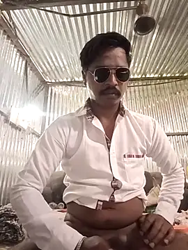 Snapshot of Kartik_bbc_indian chatting on April 22, 5:10 am Kartik bbc indian online show from April 22, 5:10 am