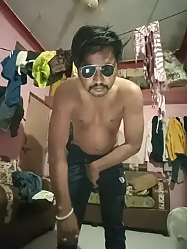 Snapshot of Kartik_bbc_indian chatting on May 9, 10:04 pm Kartik bbc indian online show from May 9, 10:04 pm
